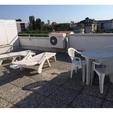 City Garden Liston B31