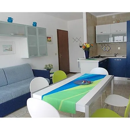 City Garden Liston B31 *